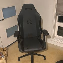 Omega Secret Lab Chair - Used