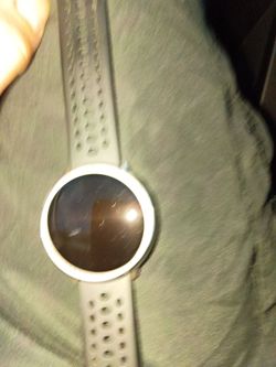 Round Smartwatch with Sport Band