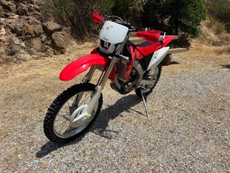2006 Honda CRF250X dirt bike