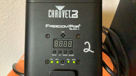 CHAUVET DJ FREEDOM PAR QUAD 4 LIGHTING STUDIO BACKGROUND