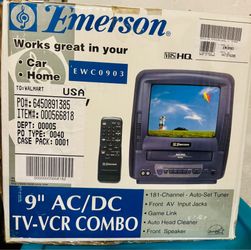 Emerson 9” AC/DC TV-VCR Combo With Remote EWC0902 Open Box Excellent Condition!