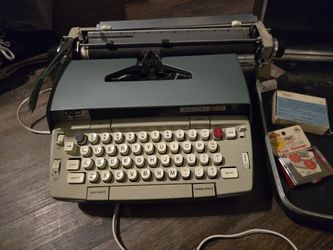Smith Corona Electra 120 Electric Typewriter