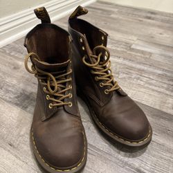 Brown Doc Marten Men’s Boots