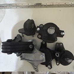 Engine Motor and Transmission Bracket Kits Compatible with Honda Accord 2.4L