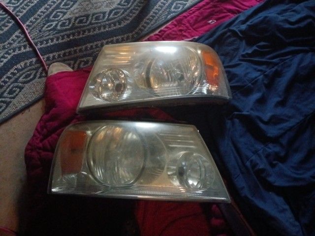 2002-2008 Ford F150 Headlights