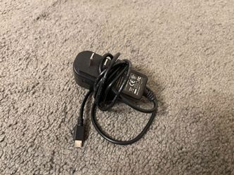 [PLEASE READ] Micro-USB power adapter