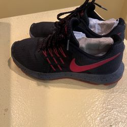 ***Men’s Shoes NIKE**