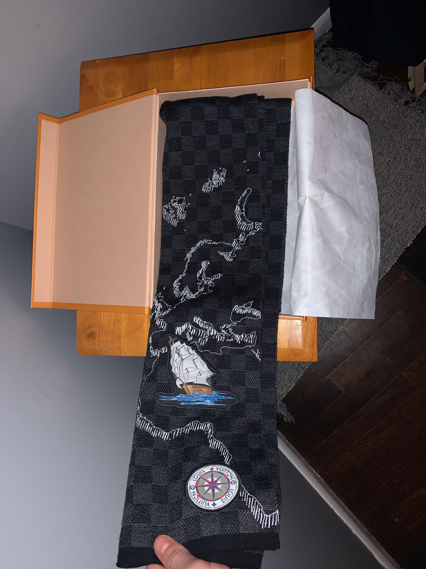 Louis Vuitton Damier Graphite map scarf