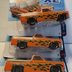 Hot wheels 🛞 xl ‘83 Chevy Silverado (each )