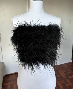 Fashion Nova women’s black feathers cropped top size large