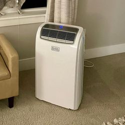 Black And Decker Portable AC for Sale in Lynnwood, WA - OfferUp
