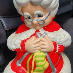 Ceramic Mrs Claus Vintage