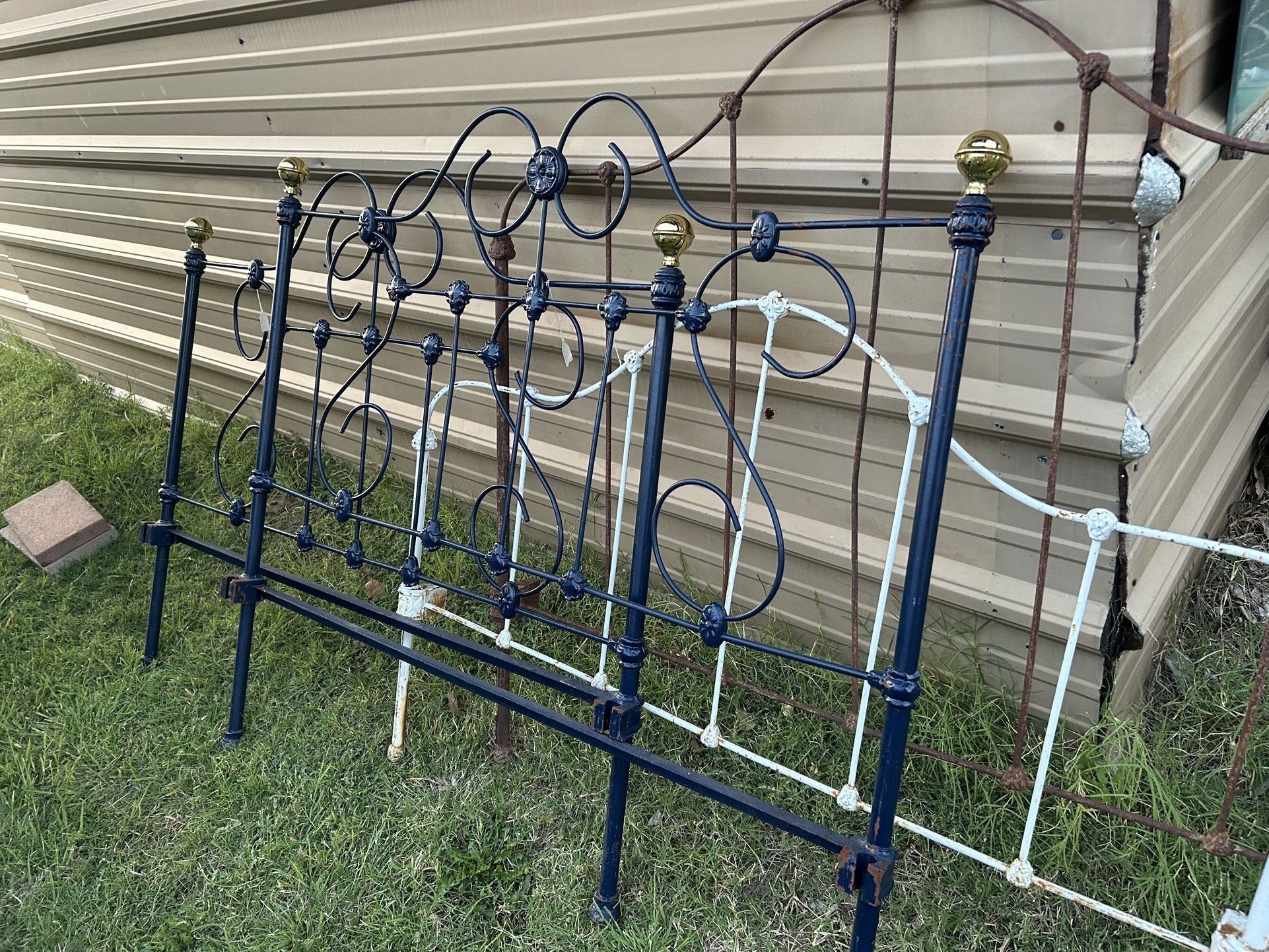 Antique Cast Iron Bed Frame