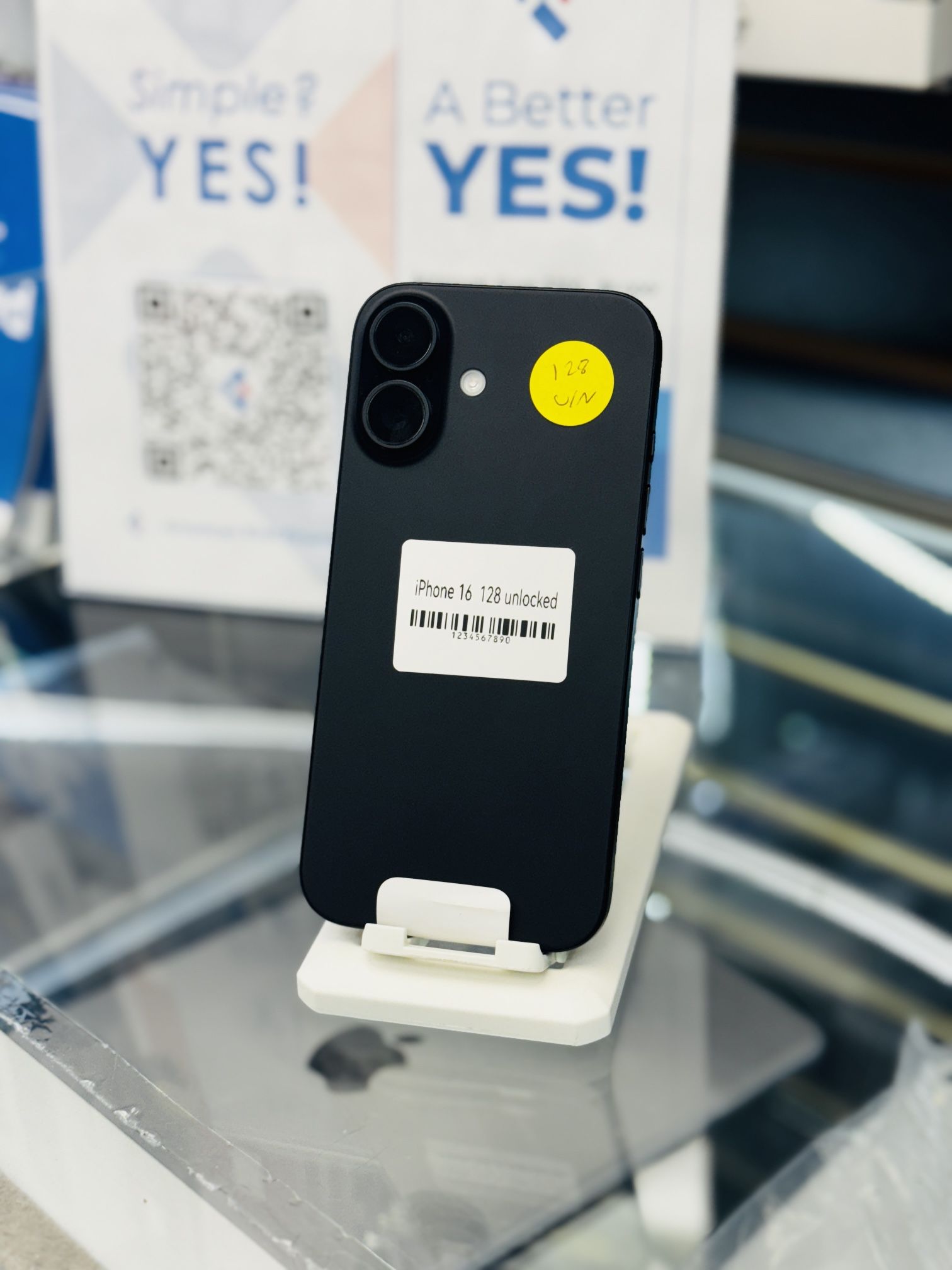 iPhone 16 (Factory Unlocked)