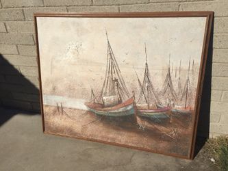 Nice picture frame . Like new