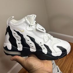 Nike Air DT Max 96 “Colorado Away White Black”HM9236-100, Size 8M NOOO BOX