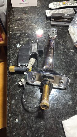 Zurn z6900 series battery power sensor
