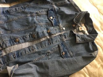 H&M denim jacket men’s size medium