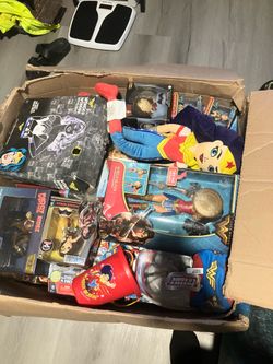 Box of Wonder Woman items