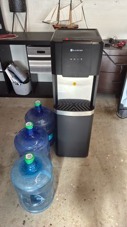 5 Water dispenser