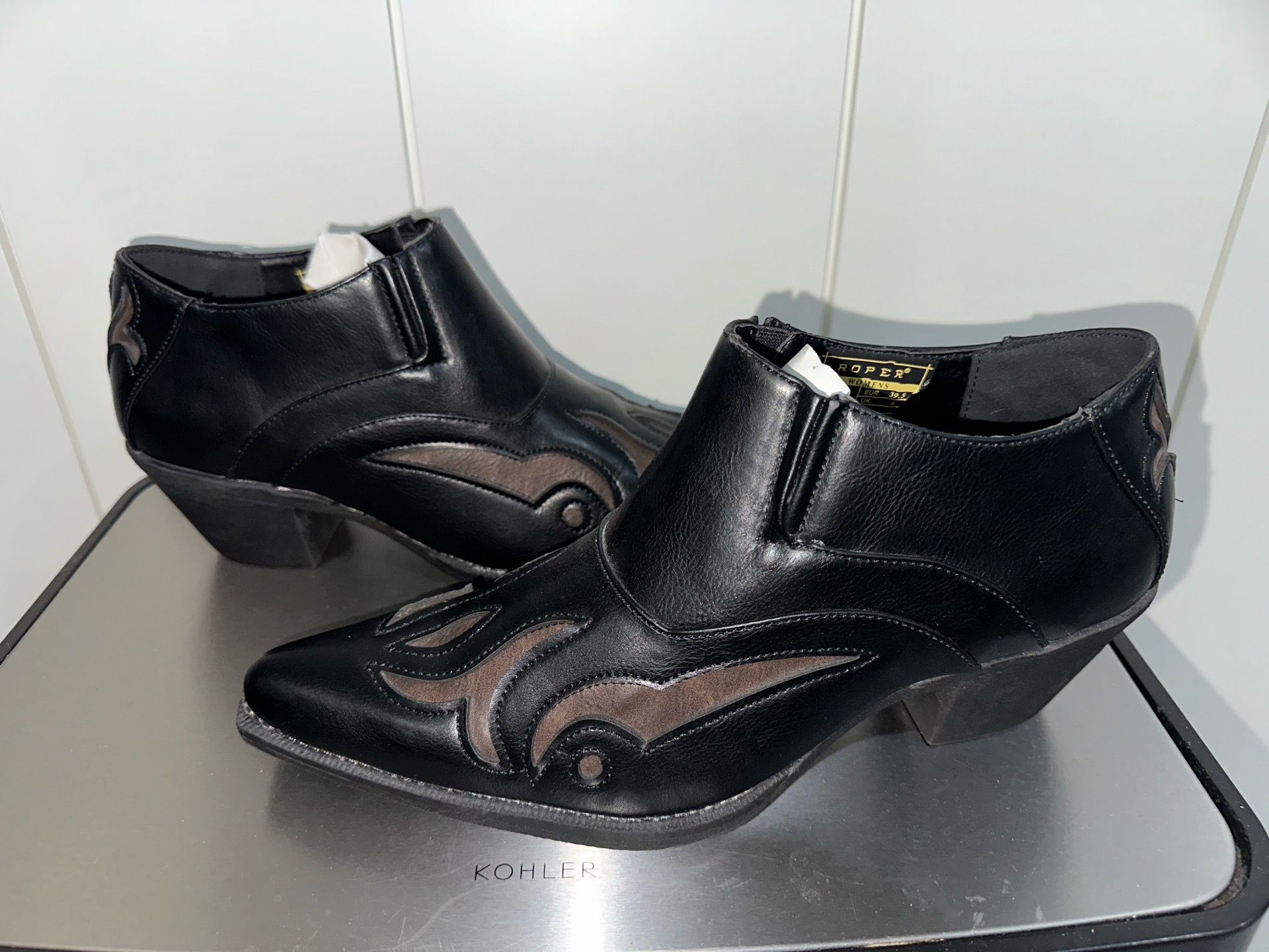 Roper ankle boots