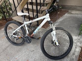 Scott Mountain Bike with Front Suspension