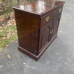 Mahogany Colonial Style Buffet Bar Open Top  w/ Serving Tray