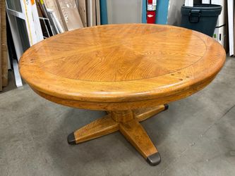 Vintage Round Solid Wood Dining Table with Toe-Capped Pedestal Base