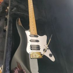 GODIN G-SERIES  w/case      AMERICAN MADE