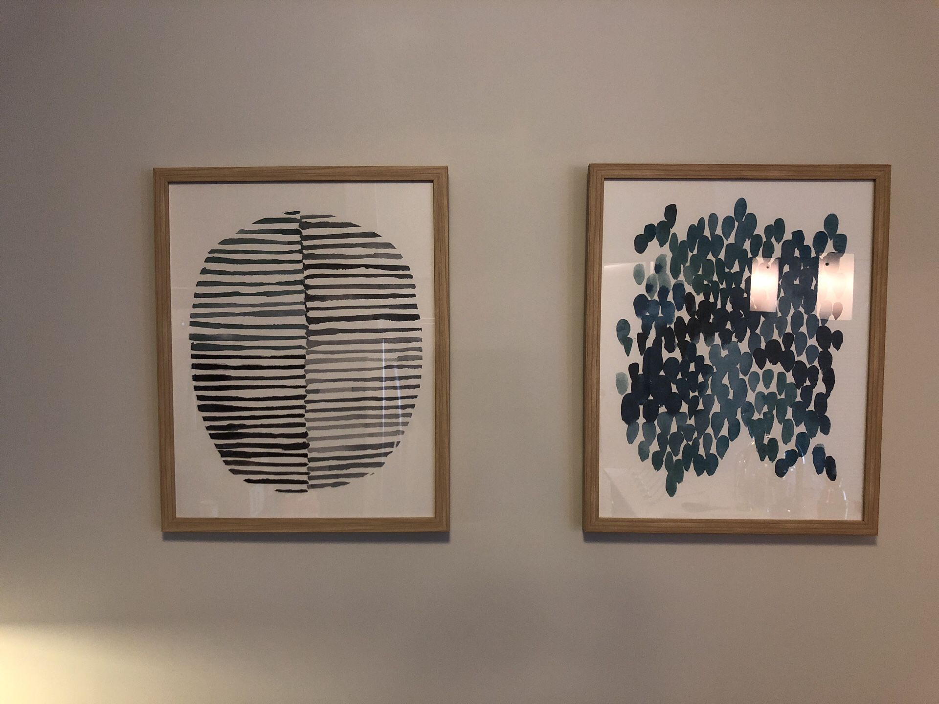 Set of 2 framed wall art