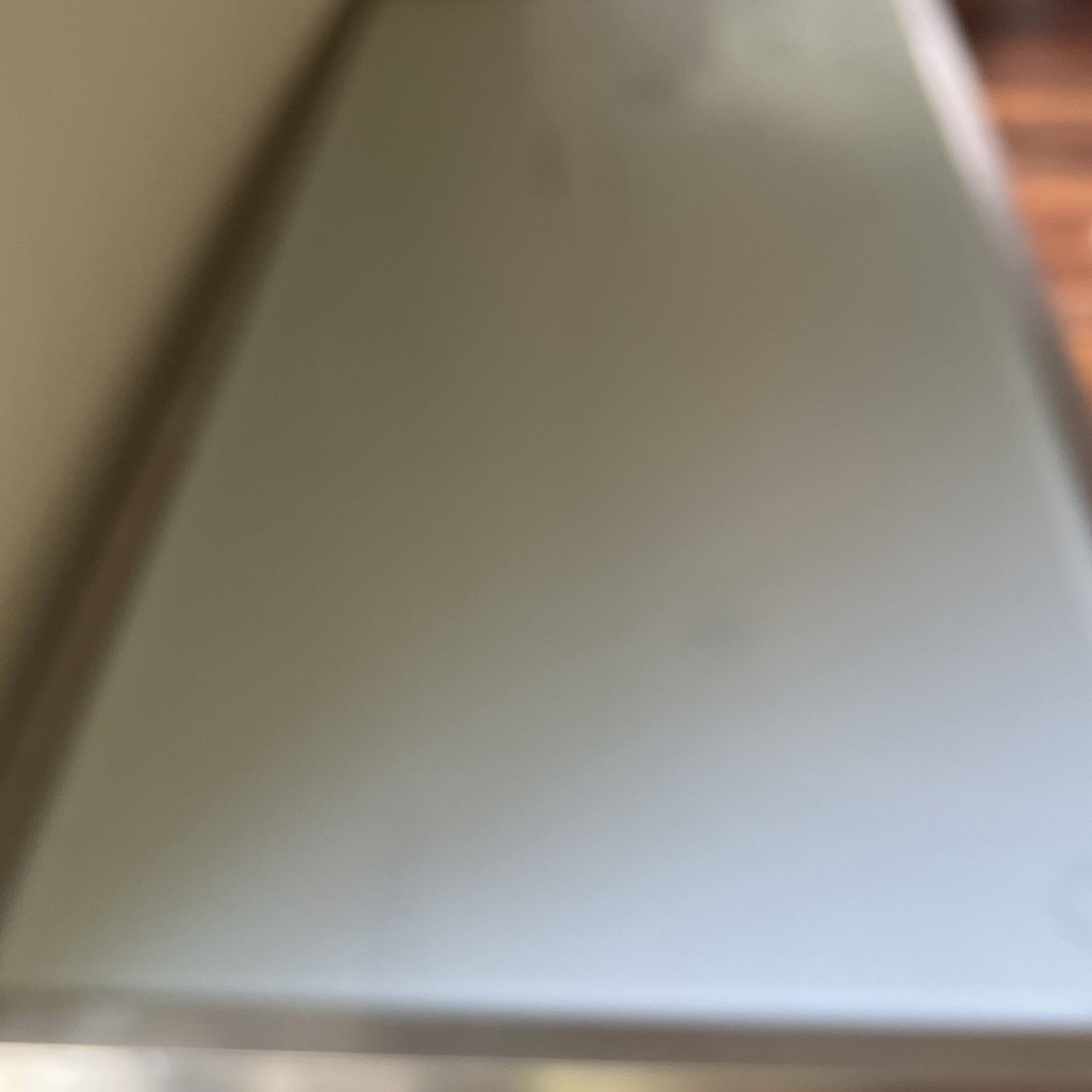 Desk Very Good And Very Heavy 