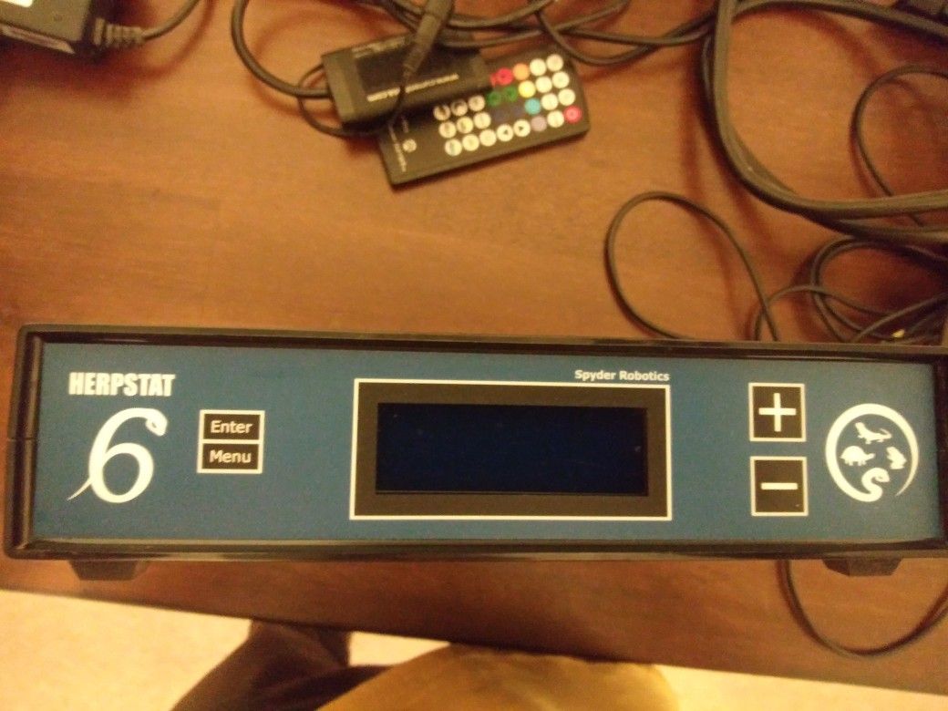 Herpstat 6 thermostat vivarium controller