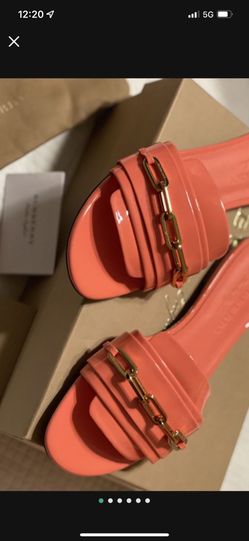Burberry  Authentic 