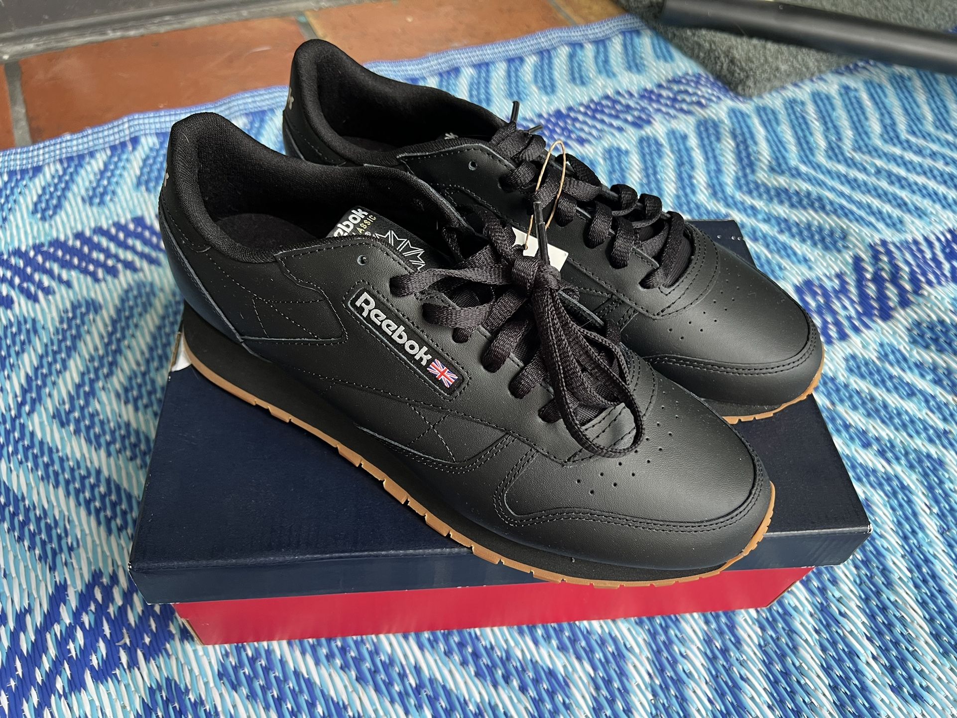 Reebok Classic Leather Black Gum