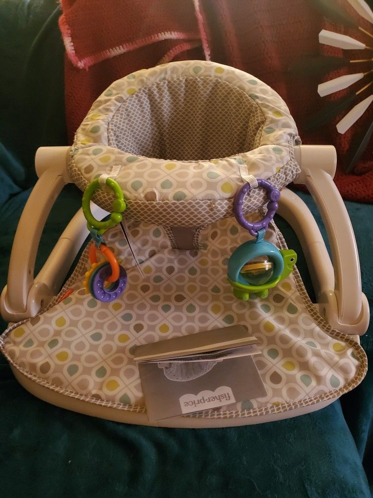 New Fisher Price Sit Me Up Floor Seat Honeydew Drop