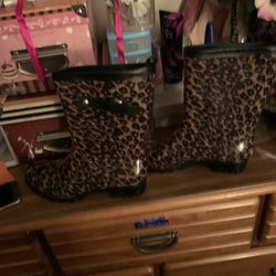 Capellini New York Boots Mid Calf Size 7