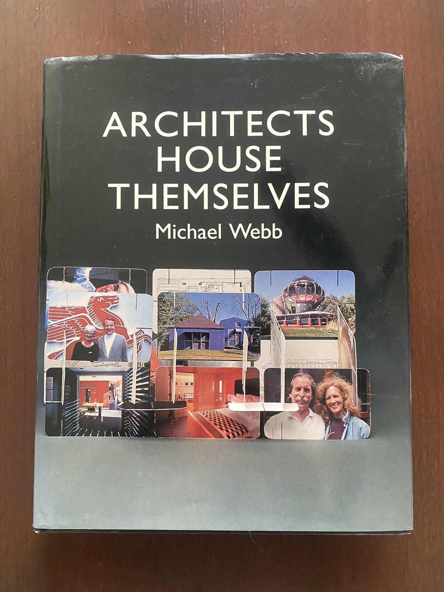 ARCHITECTS HOUSE THEMSELVES