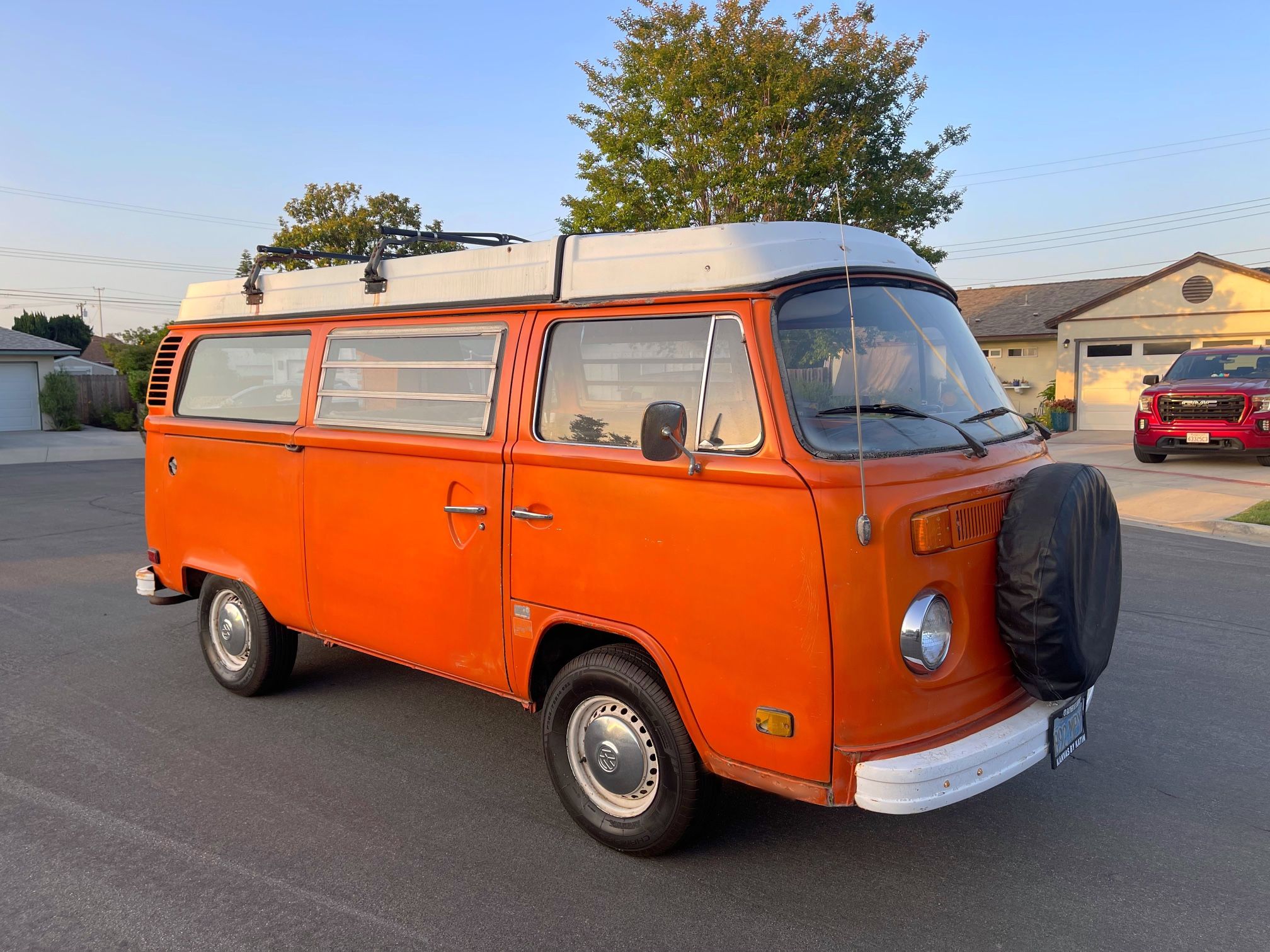 1975 VW Bus Westy