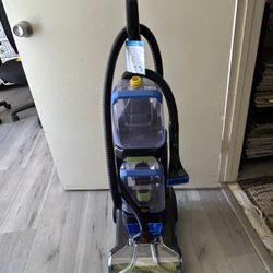 Brand New Bissell Carpet Cleaner 