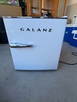 Mini Fridge