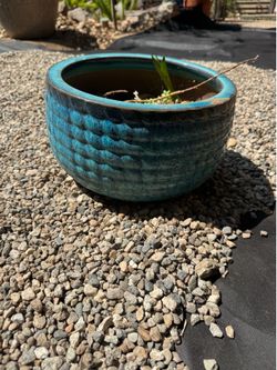 Blue ceramic pot