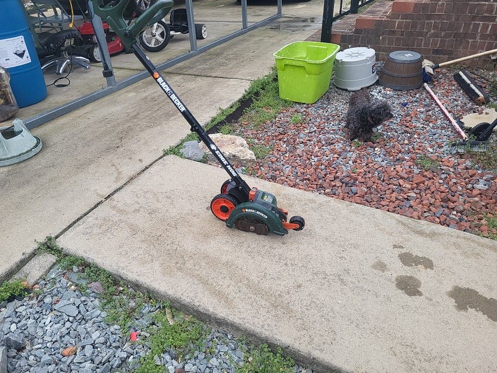 Black & Decker Edge Hog