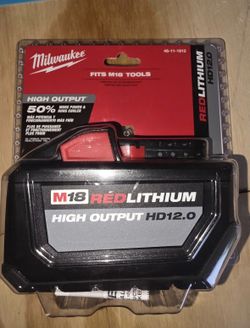 Milwaukee new 12.0 high output battery