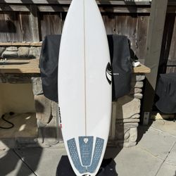 Sharpeye surfboard Disco 2 - New- (lost, slater, Machado, FireWire, Al merrick, js)