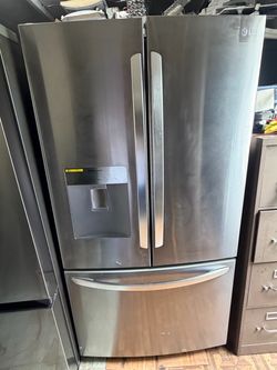 Refrigerator LG