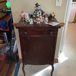 Antique Mahogany Music Cabinet 
