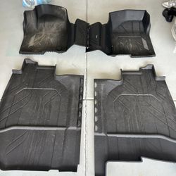  Silverado 19-25 Weather Tech Floor Mats 