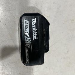 (1) NEW Makita BL1840B 18V GENUINE Battery 4.0 AH W/ Gauge 18 Volt. OEM