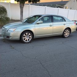 2003 Toyota Avalon
