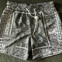 Men’s Mesh Shorts 🚨 For Sale 🚨
